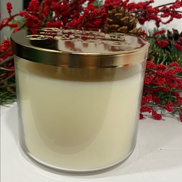 Bath & Body Works Limited Edition “Smoked Vanilla” New 3 Wick Candle - Picture 5 of 7